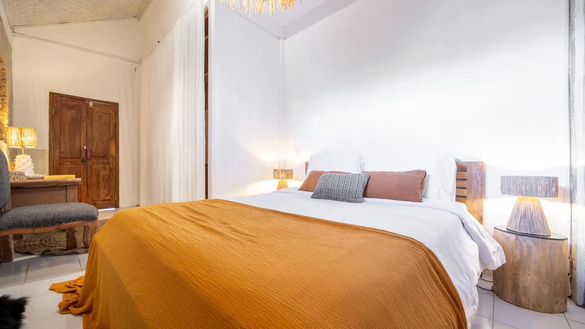 Villa Nobo Seminyak   Seminyak (Bali)